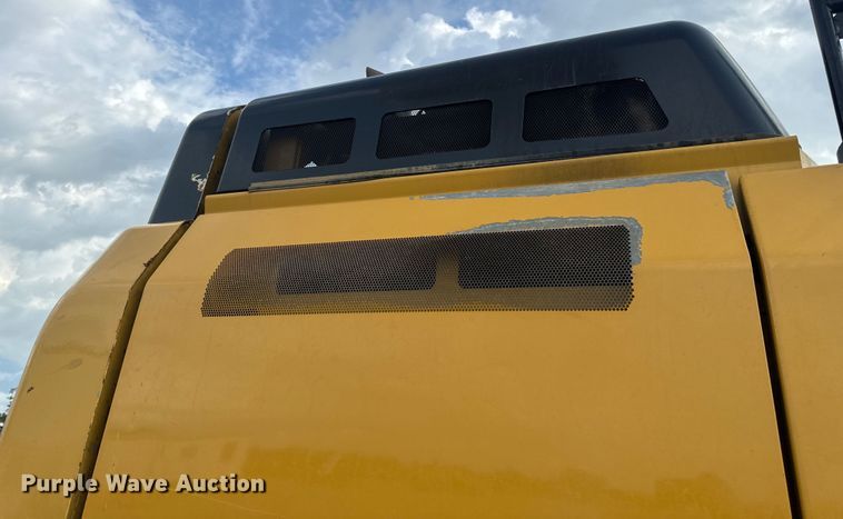 image for item EH6841 2017 Caterpillar  349FL excavator