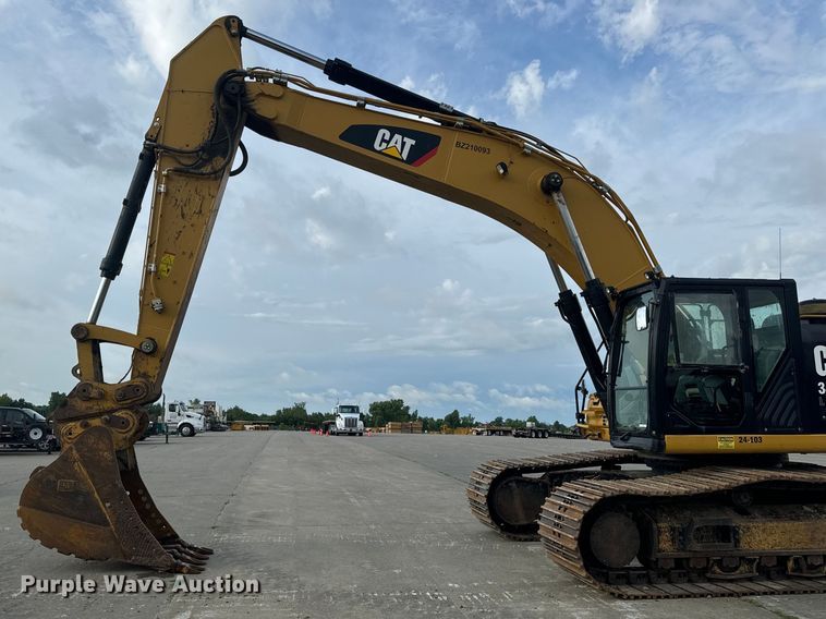 image for item EH6841 2017 Caterpillar  349FL excavator