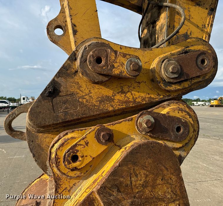 image for item EH6841 2017 Caterpillar  349FL excavator