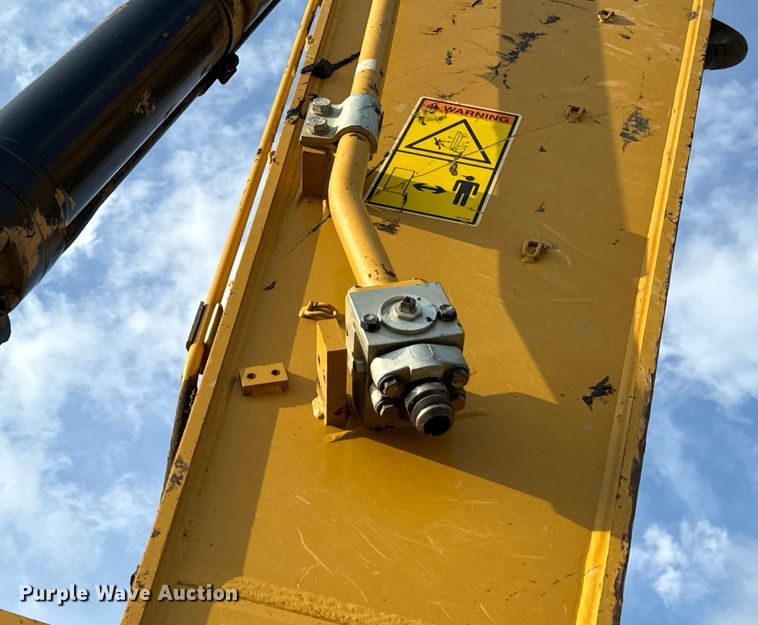 image for item EH6841 2017 Caterpillar  349FL excavator