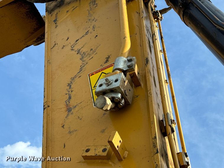 image for item EH6841 2017 Caterpillar  349FL excavator