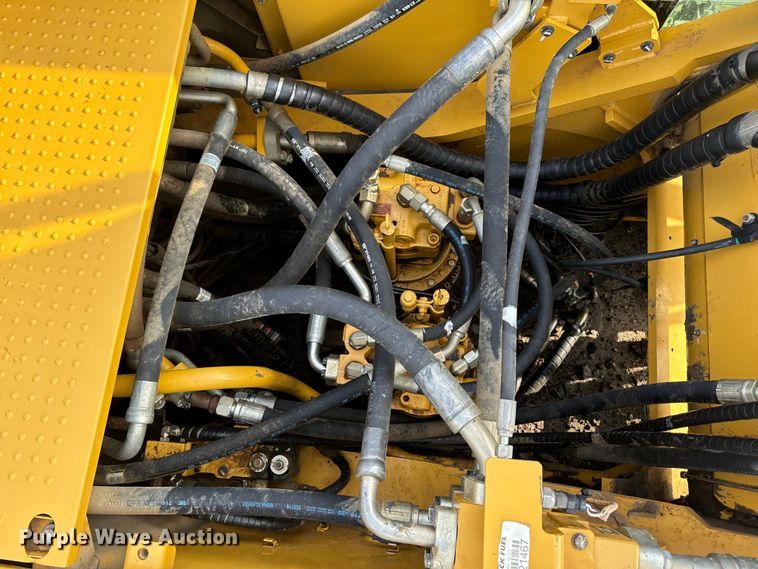 image for item EH6841 2017 Caterpillar  349FL excavator