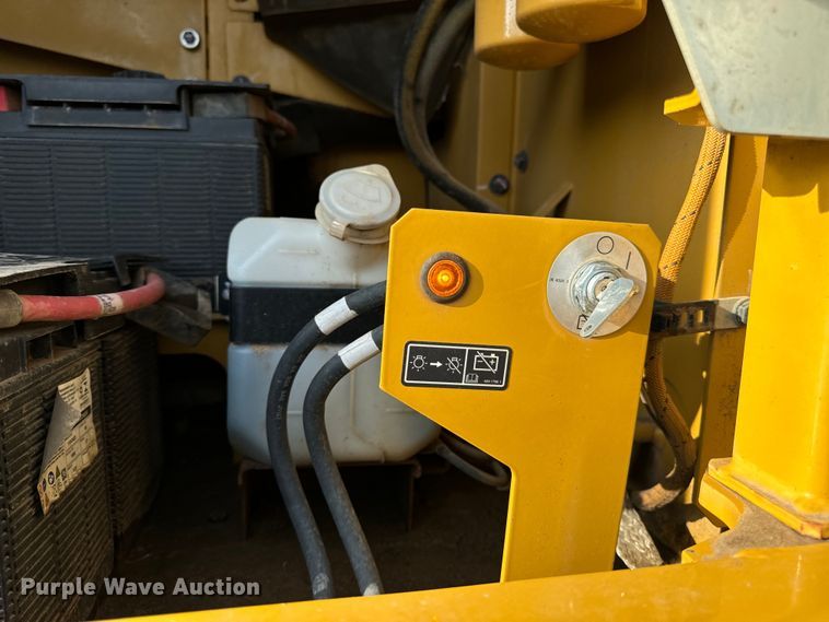 image for item EH6841 2017 Caterpillar  349FL excavator