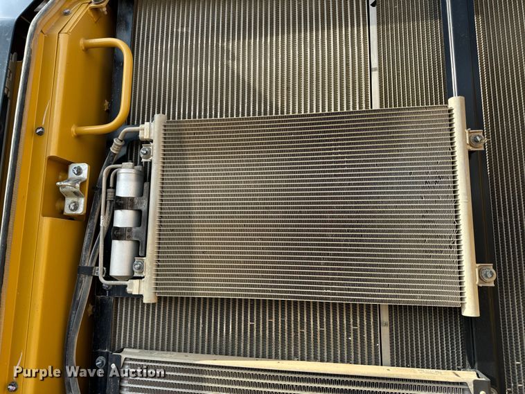 image for item EH6841 2017 Caterpillar  349FL excavator