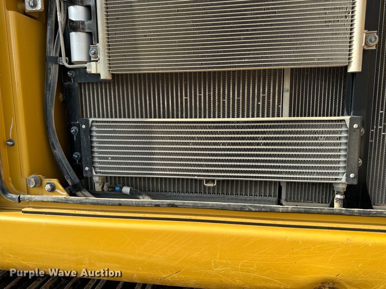 image for item EH6841 2017 Caterpillar  349FL excavator