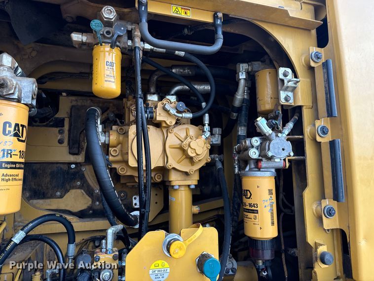 image for item EH6841 2017 Caterpillar  349FL excavator