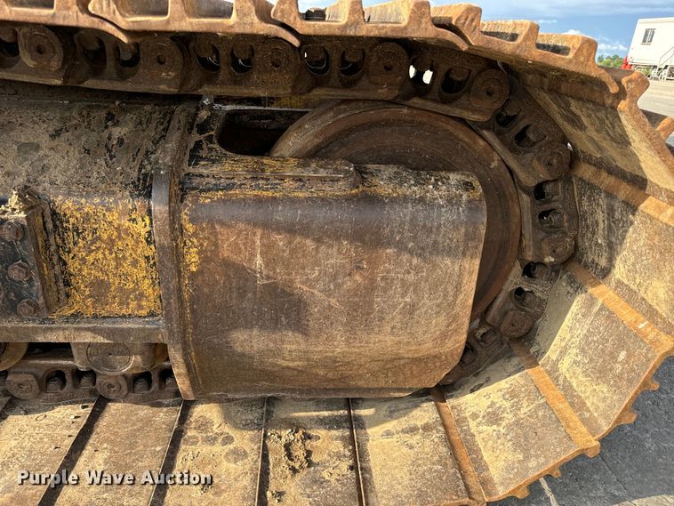 image for item EH6841 2017 Caterpillar  349FL excavator