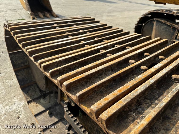 image for item EH6841 2017 Caterpillar  349FL excavator