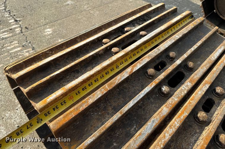 image for item EH6841 2017 Caterpillar  349FL excavator