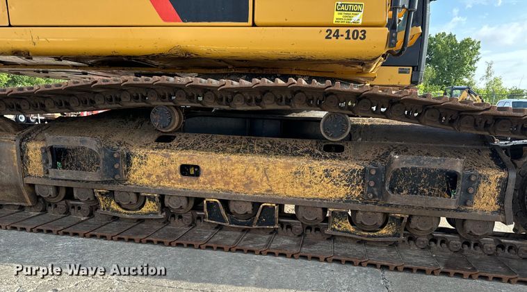 image for item EH6841 2017 Caterpillar  349FL excavator