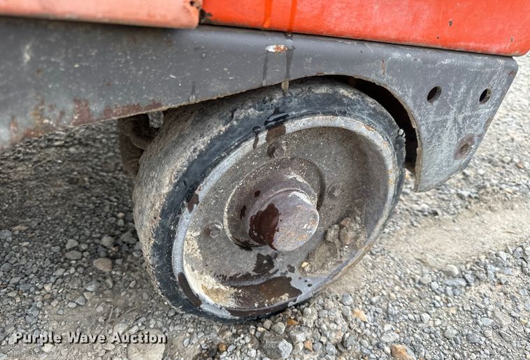 image for item EH6873 Husqvarna  FS4800D concrete saw