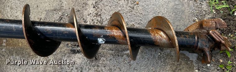 image for item EH6878 Edge 1650GL skid steer auger