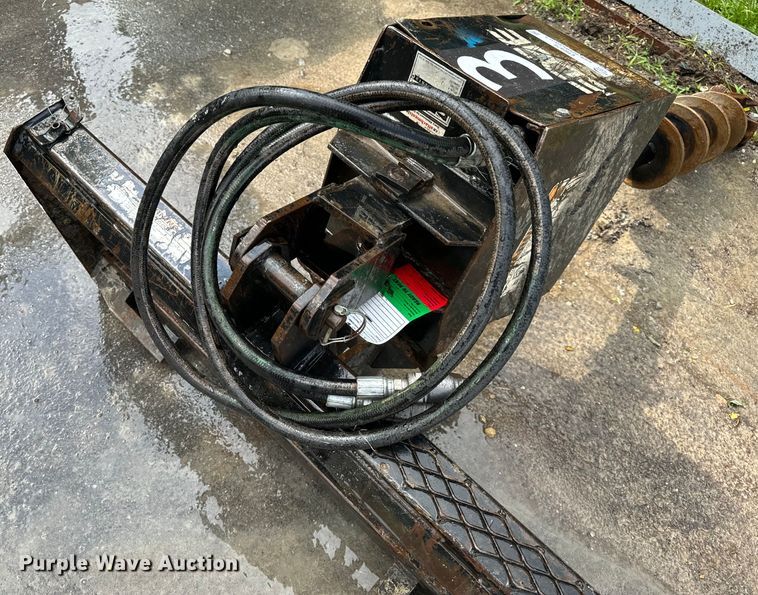 image for item EH6878 Edge 1650GL skid steer auger