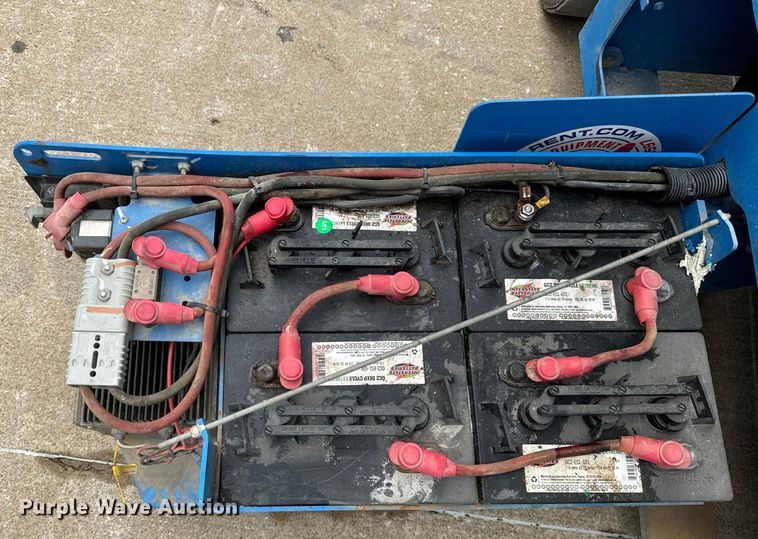 image for item EH6879 2015 Genie GS2632 scissor lift