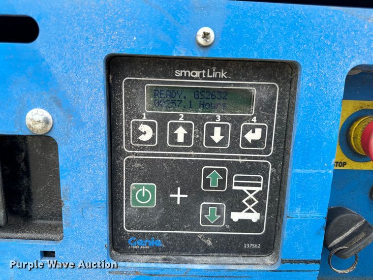 image for item EH6879 2015 Genie GS2632 scissor lift