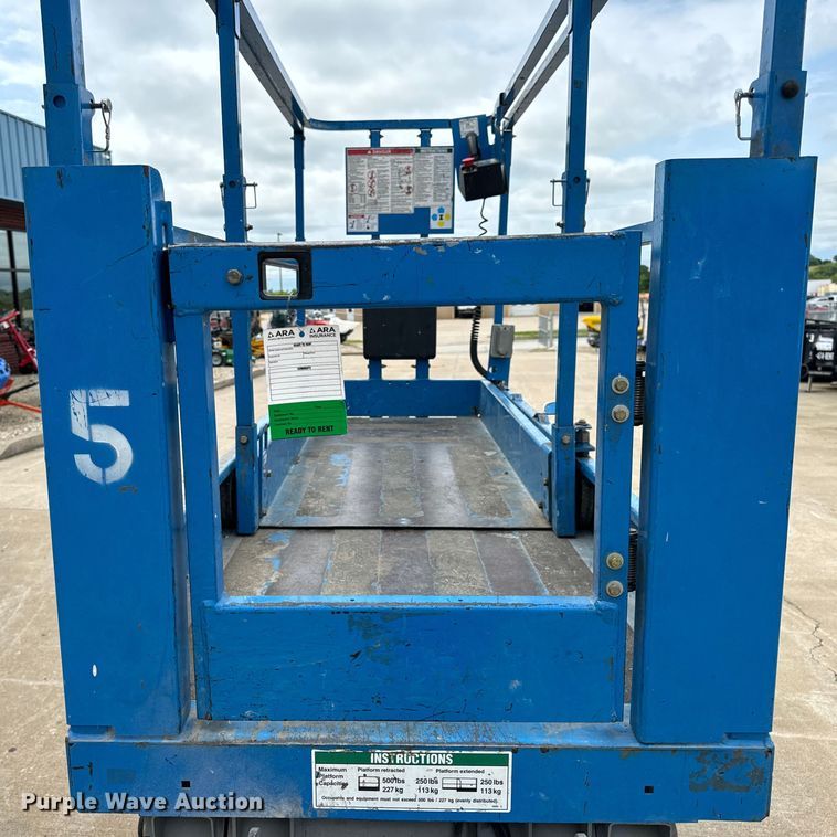 image for item EH6879 2015 Genie GS2632 scissor lift