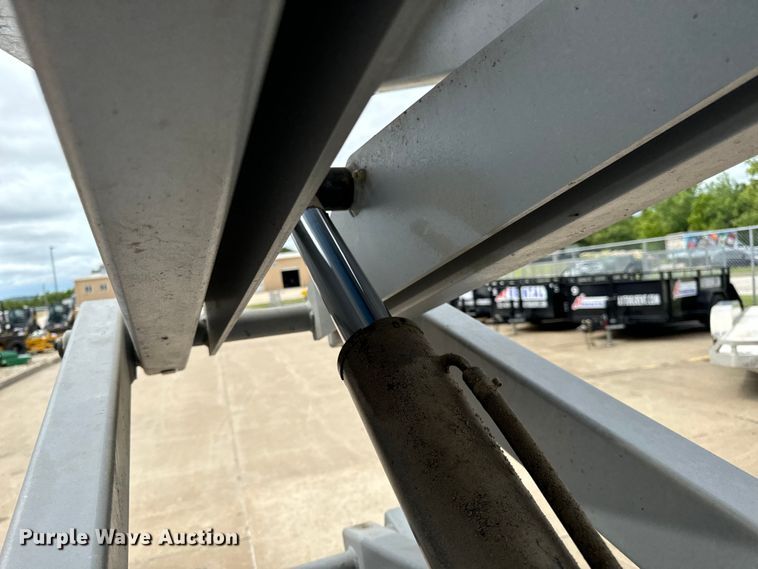 image for item EH6879 2015 Genie GS2632 scissor lift