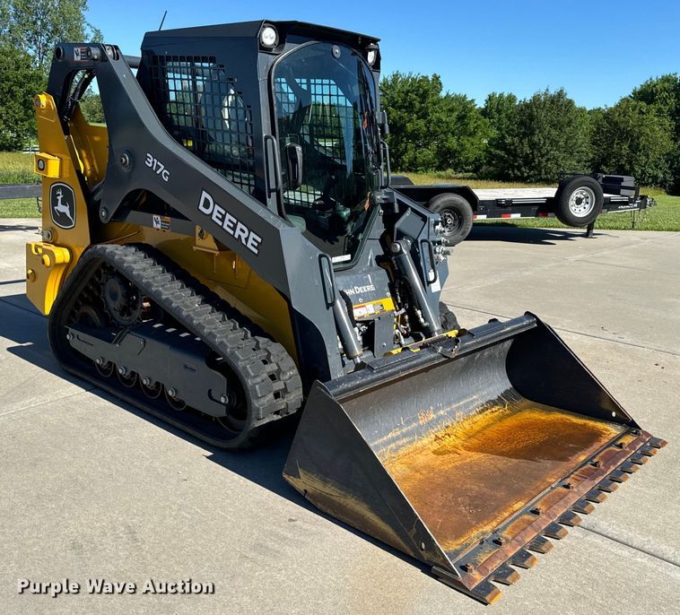 image for item EH6880 2023 John Deere 317G tracked skid steer loader