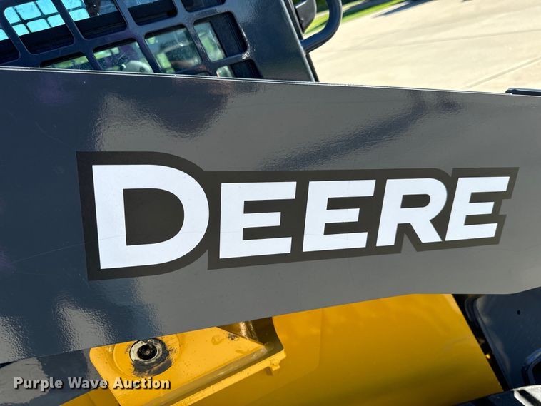 image for item EH6880 2023 John Deere 317G tracked skid steer loader