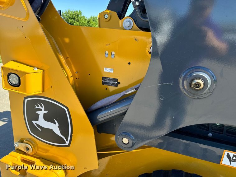 image for item EH6880 2023 John Deere 317G tracked skid steer loader