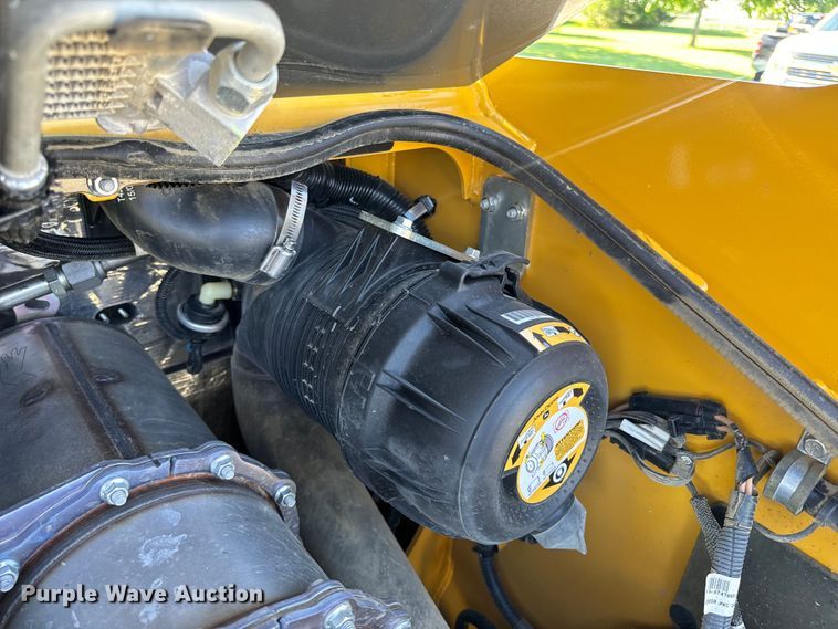 image for item EH6880 2023 John Deere 317G tracked skid steer loader