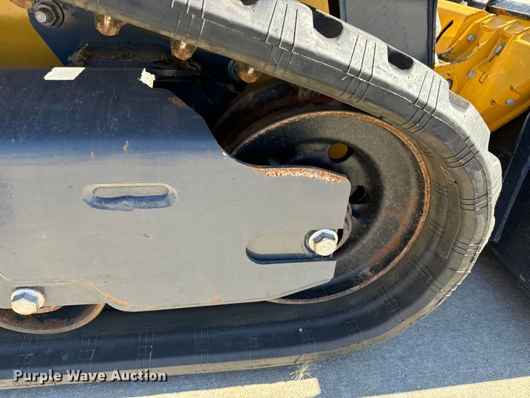 image for item EH6880 2023 John Deere 317G tracked skid steer loader