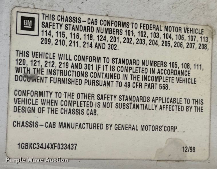 image for item EH6886 1999 Chevrolet  C3500 bucket truck