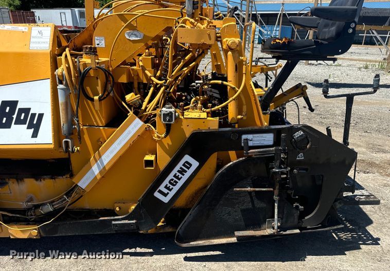 image for item EH6894 LeeBoy 8500T paver