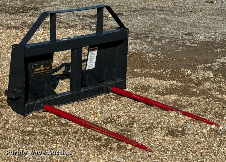 image for item EH6913 2023 LandHonor BS-12-2500G skid steer bale spear