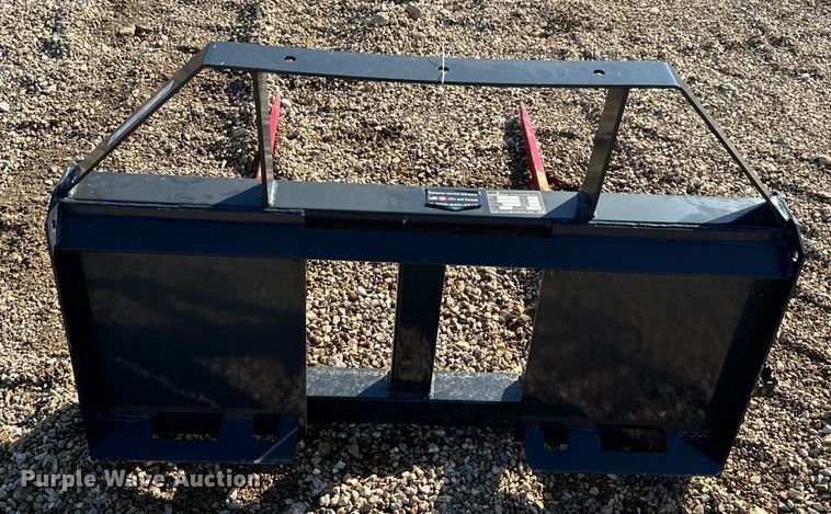 image for item EH6913 2023 LandHonor BS-12-2500G skid steer bale spear