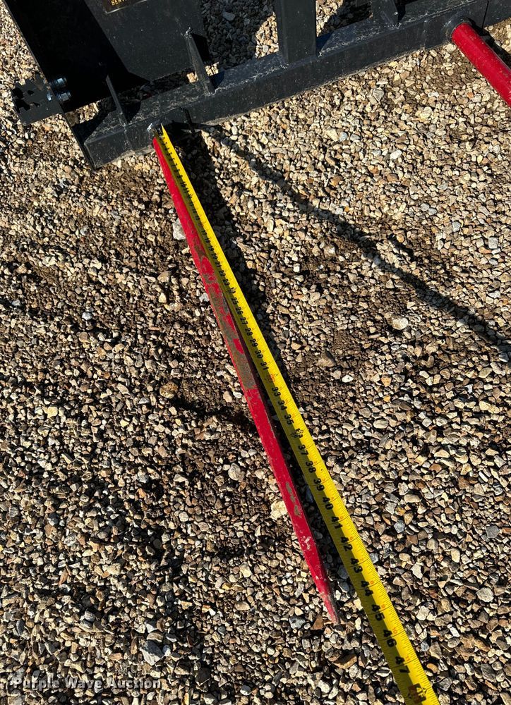 image for item EH6913 2023 LandHonor BS-12-2500G skid steer bale spear