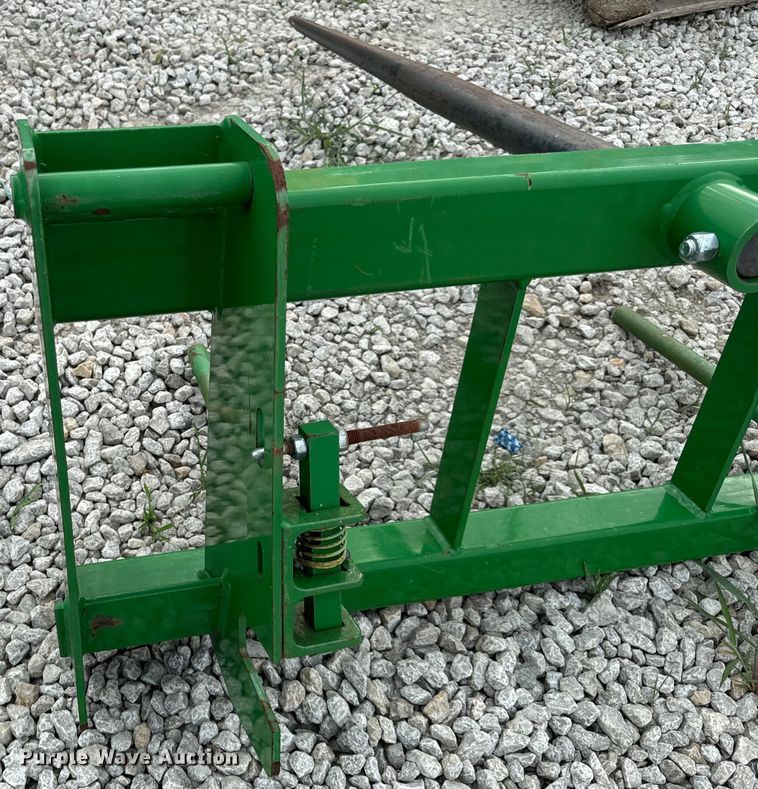 image for item EH6955 Frontier bale spear