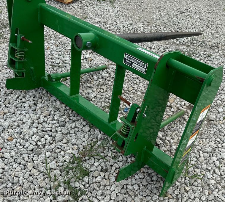 image for item EH6955 Frontier bale spear