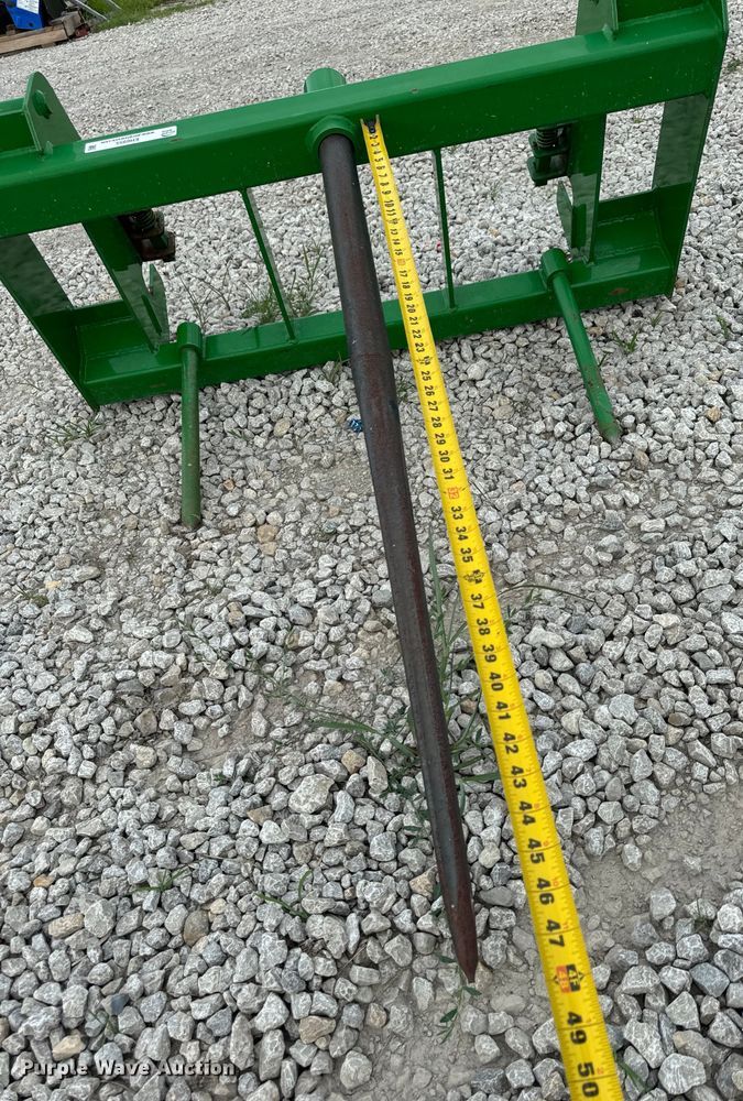 image for item EH6955 Frontier bale spear