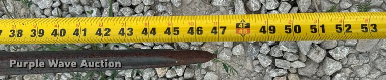 image for item EH6955 Frontier bale spear