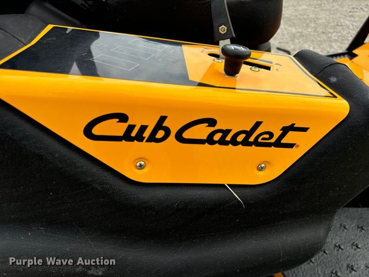 image for item EH6956 2015 Cub Cadet Tank SZ60 ZTR lawn mower