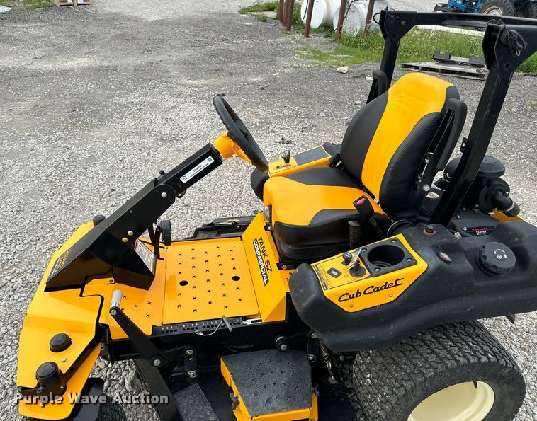 image for item EH6956 2015 Cub Cadet Tank SZ60 ZTR lawn mower