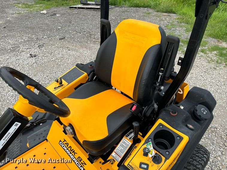 image for item EH6956 2015 Cub Cadet Tank SZ60 ZTR lawn mower