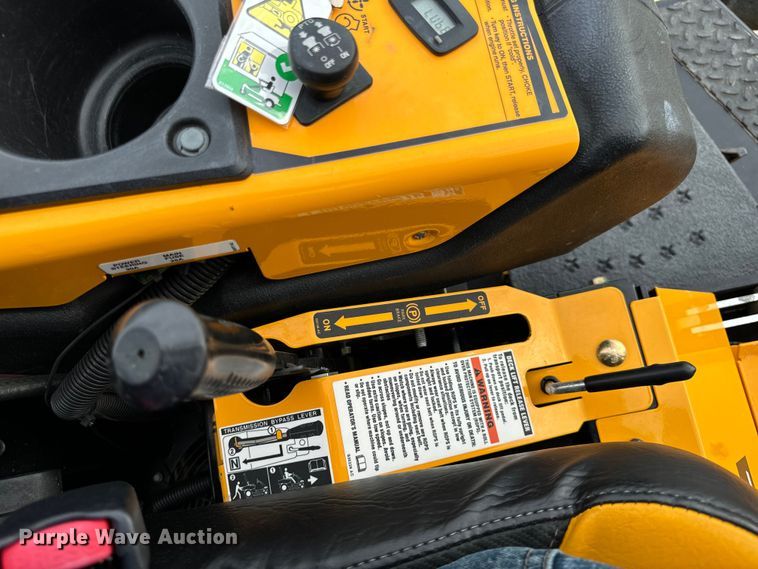 image for item EH6956 2015 Cub Cadet Tank SZ60 ZTR lawn mower