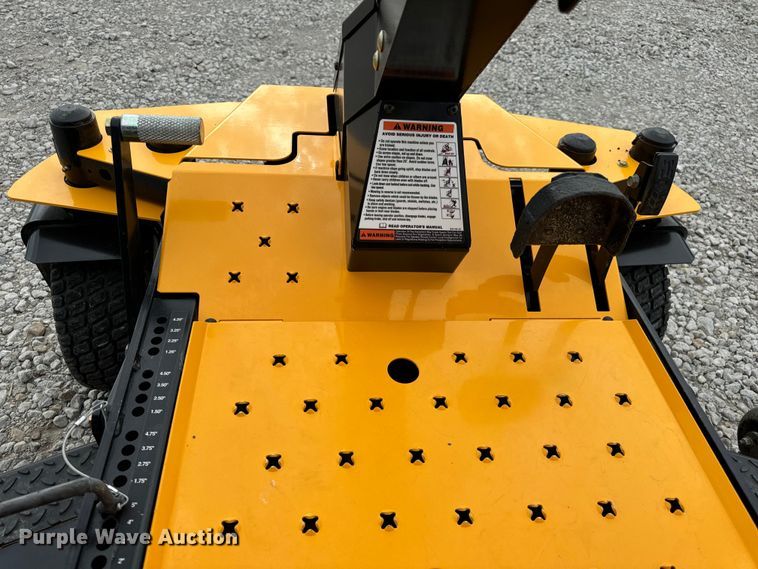 image for item EH6956 2015 Cub Cadet Tank SZ60 ZTR lawn mower