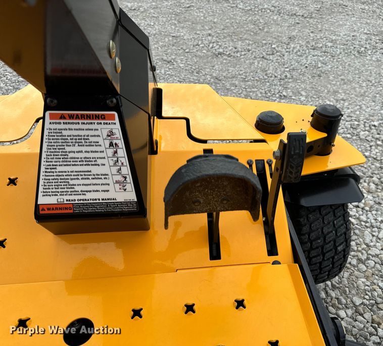 image for item EH6956 2015 Cub Cadet Tank SZ60 ZTR lawn mower