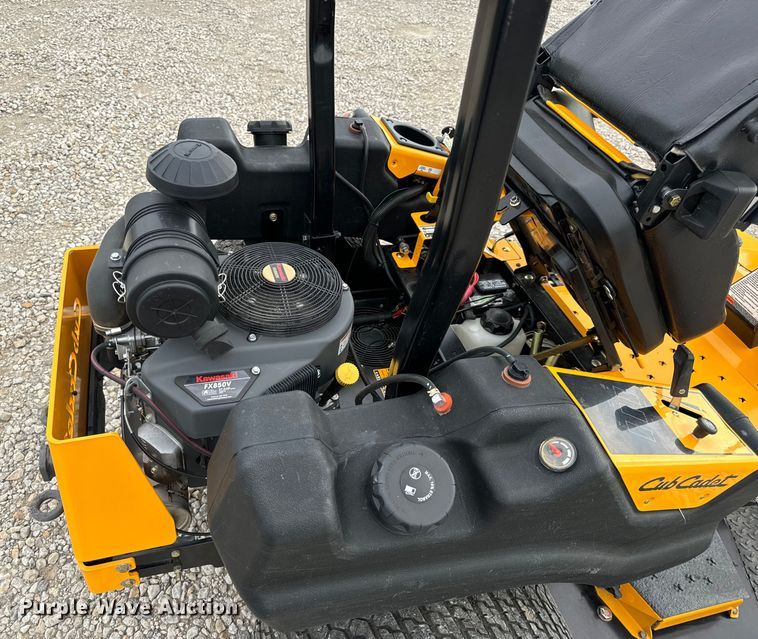 image for item EH6956 2015 Cub Cadet Tank SZ60 ZTR lawn mower