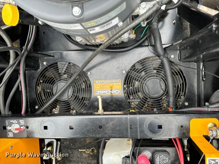 image for item EH6956 2015 Cub Cadet Tank SZ60 ZTR lawn mower