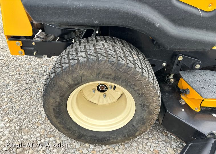 image for item EH6956 2015 Cub Cadet Tank SZ60 ZTR lawn mower