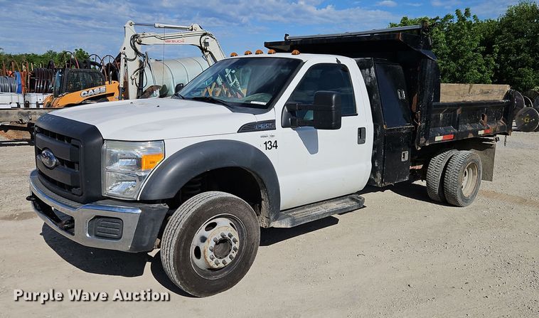 image for item EI3878 2013 Ford F550 Super Duty XL dump truck