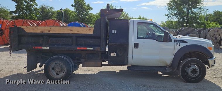 image for item EI3878 2013 Ford F550 Super Duty XL dump truck