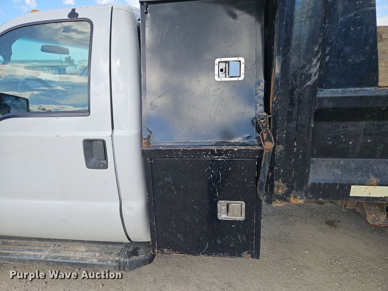 image for item EI3878 2013 Ford F550 Super Duty XL dump truck