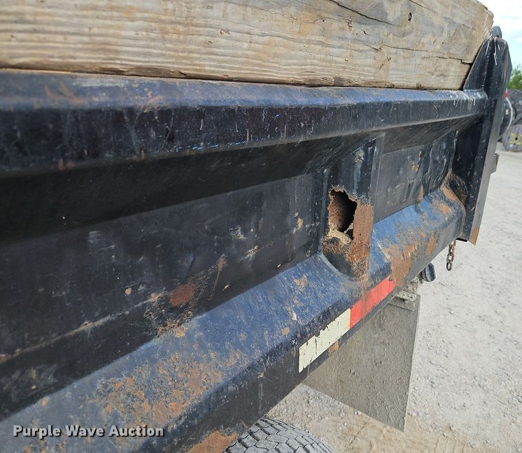 image for item EI3878 2013 Ford F550 Super Duty XL dump truck