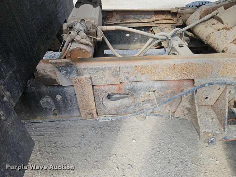 image for item EI3878 2013 Ford F550 Super Duty XL dump truck