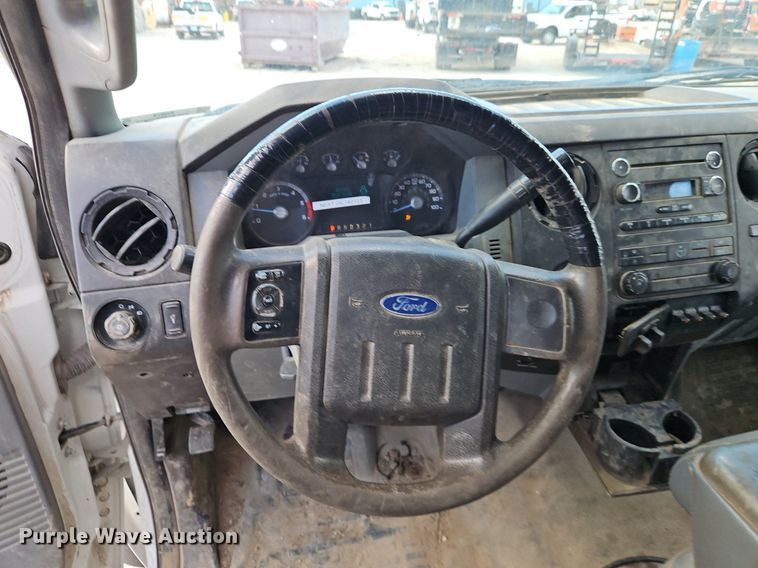 image for item EI3878 2013 Ford F550 Super Duty XL dump truck